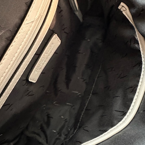 Simply Vera Vera Wang White Leather Mini Backpack Purse Bag - Picture 9 of 9